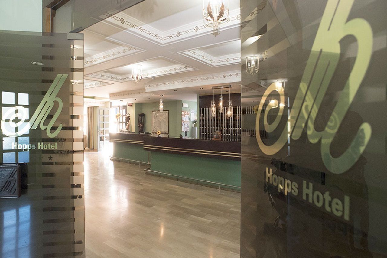 Hotel Hopps Mazara del Vallo Esterno foto